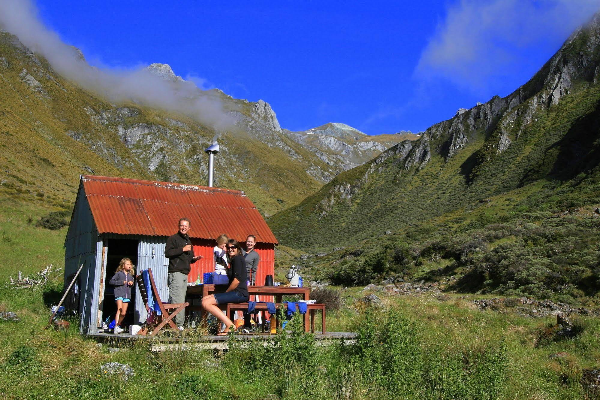 Minaret Station Alpine Hotel 5*