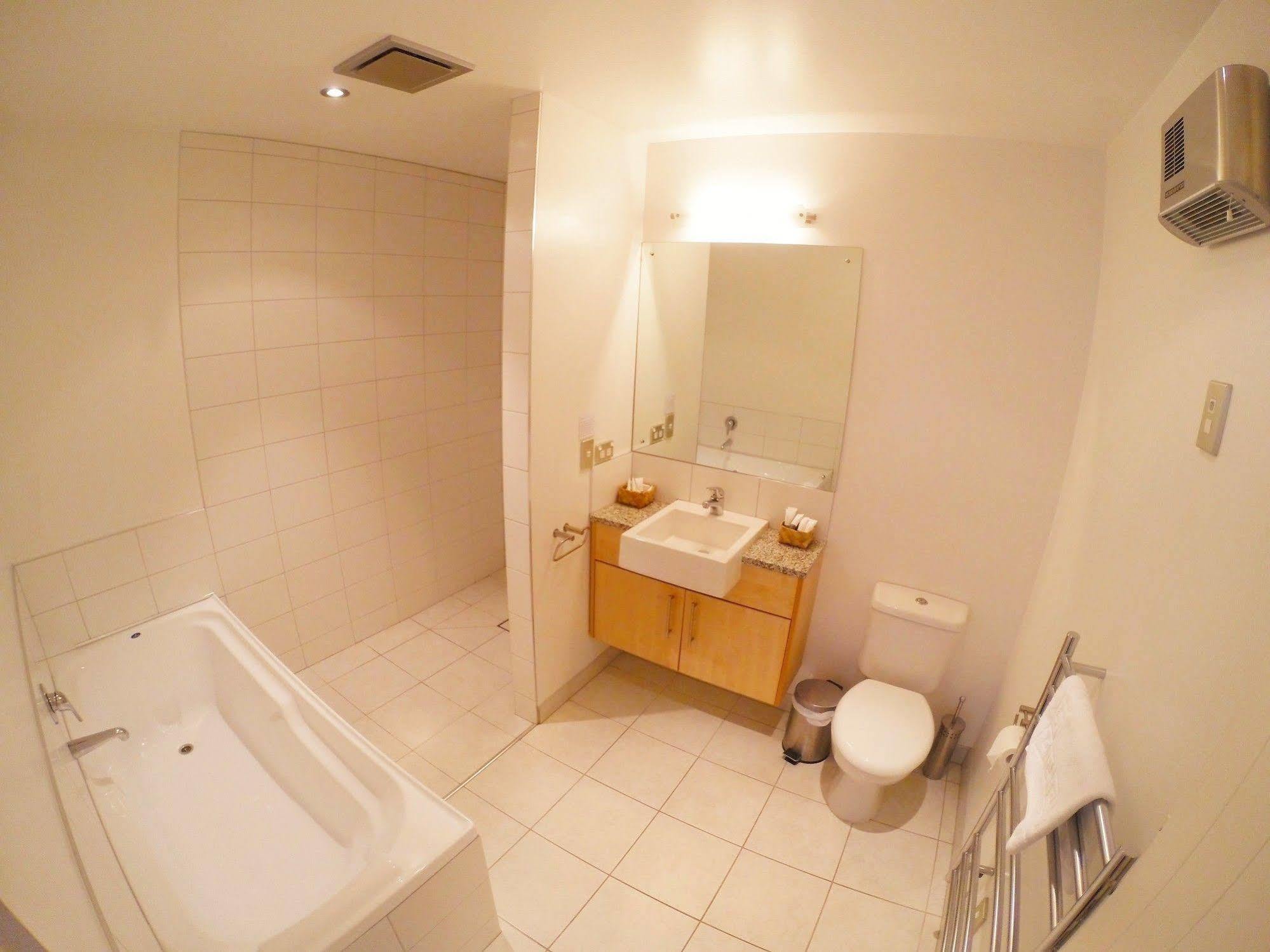 Deluxe Apartment *