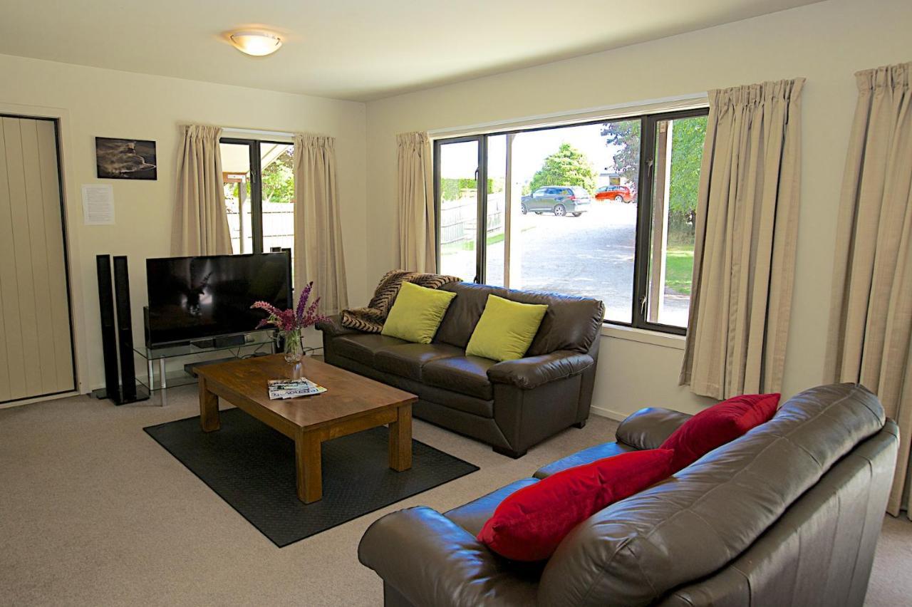 Crescent House *