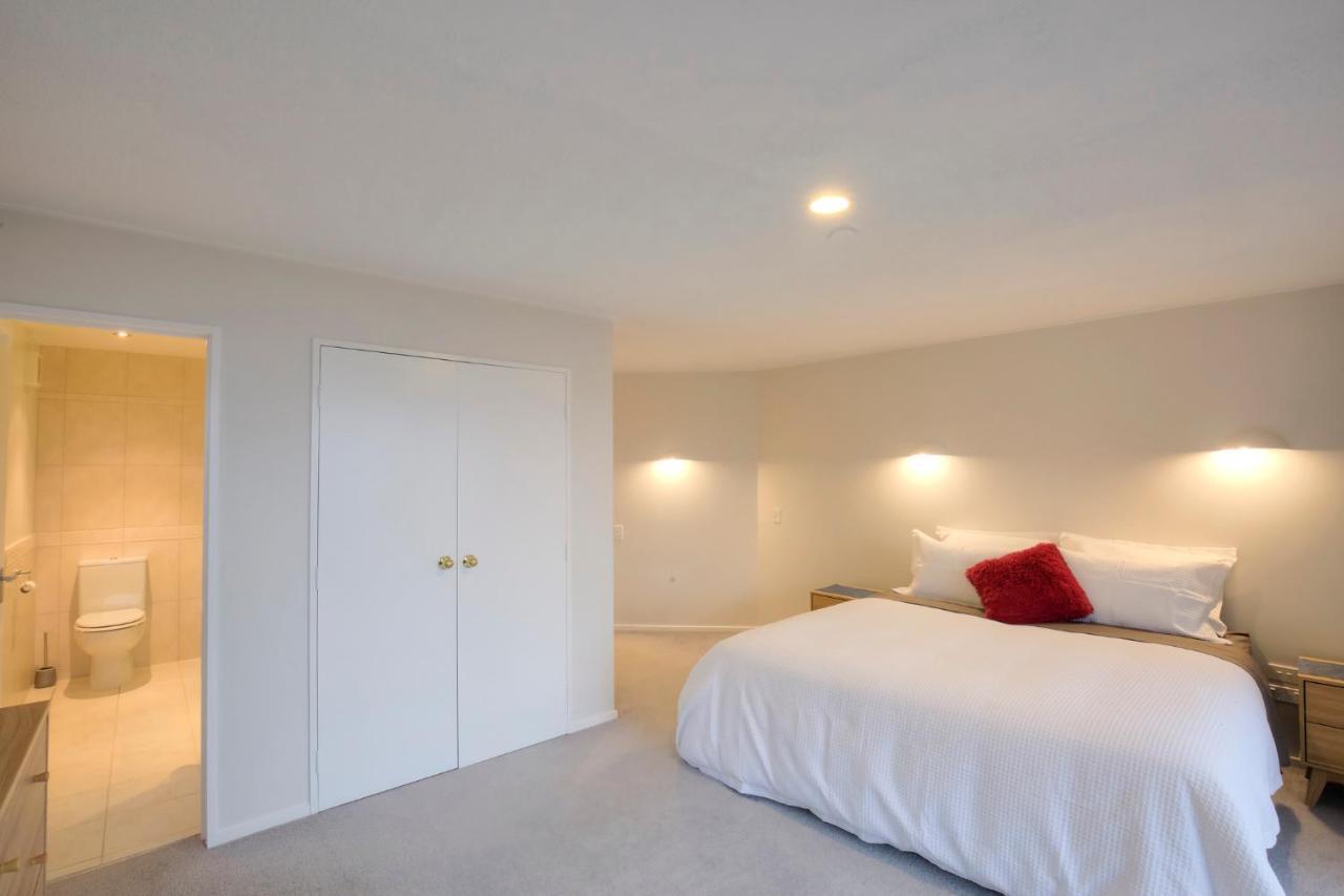 Lookout Apartment *