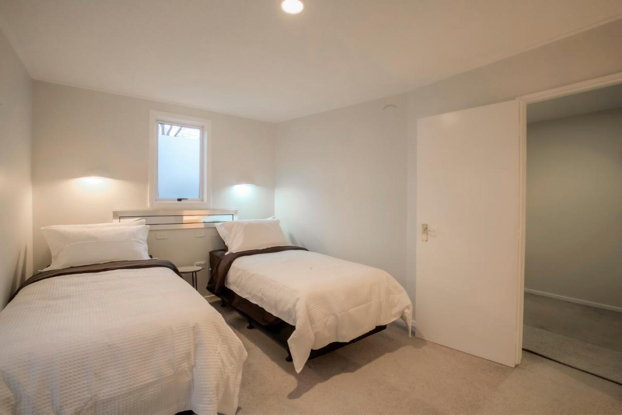 Lookout Apartment