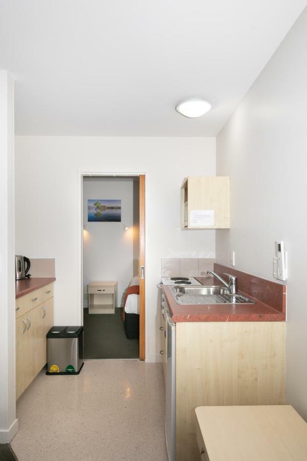 Bella Vista Motel 4*