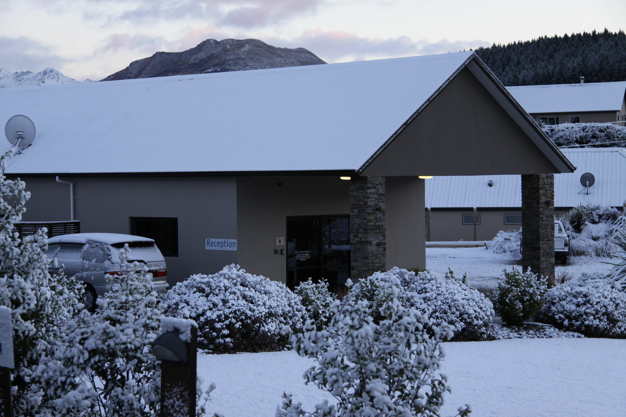 Alpine Thc And Resort