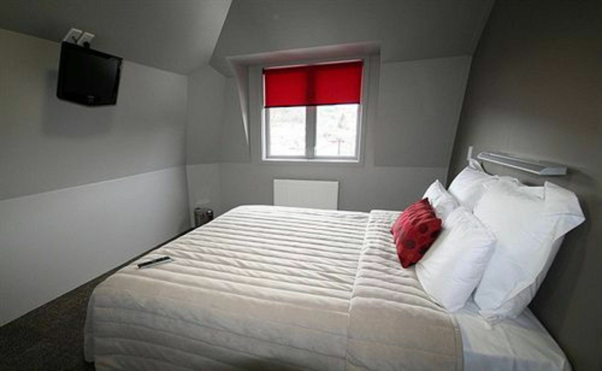 Hostel Base