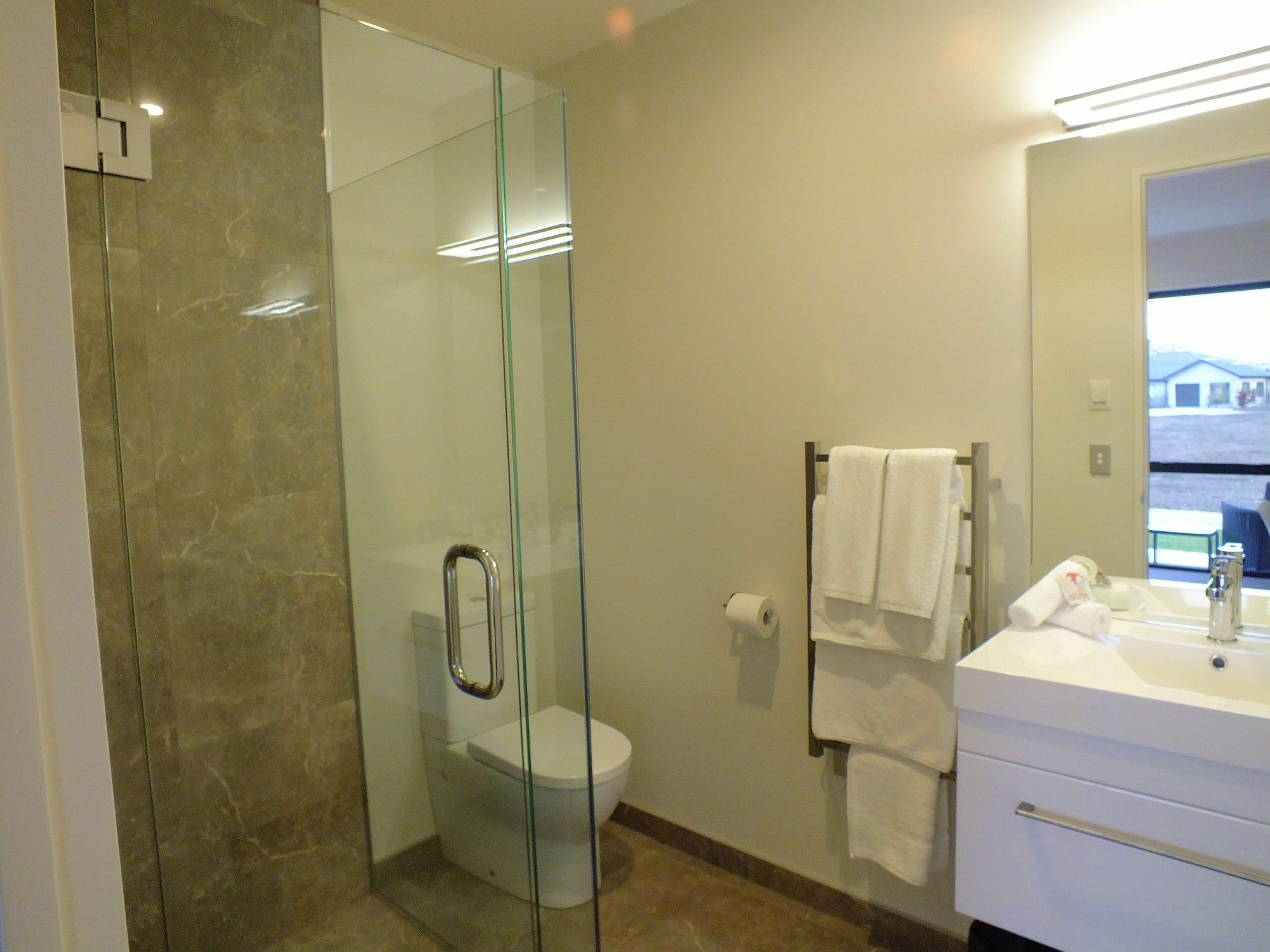 Copper Beech - Luxury 5* Wanaka
