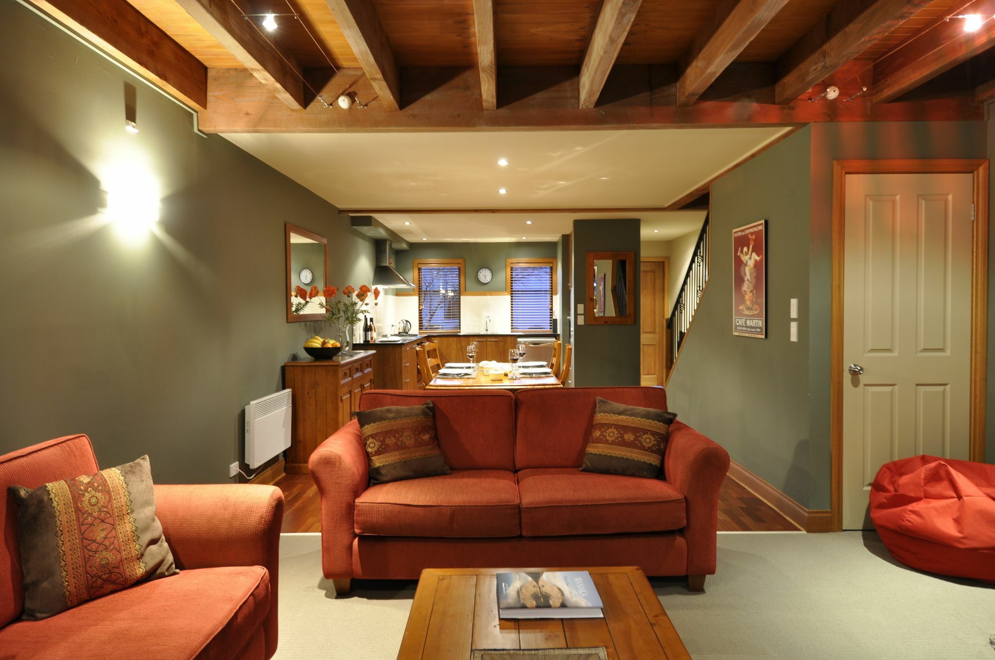 Lansdown Peaks Apartment