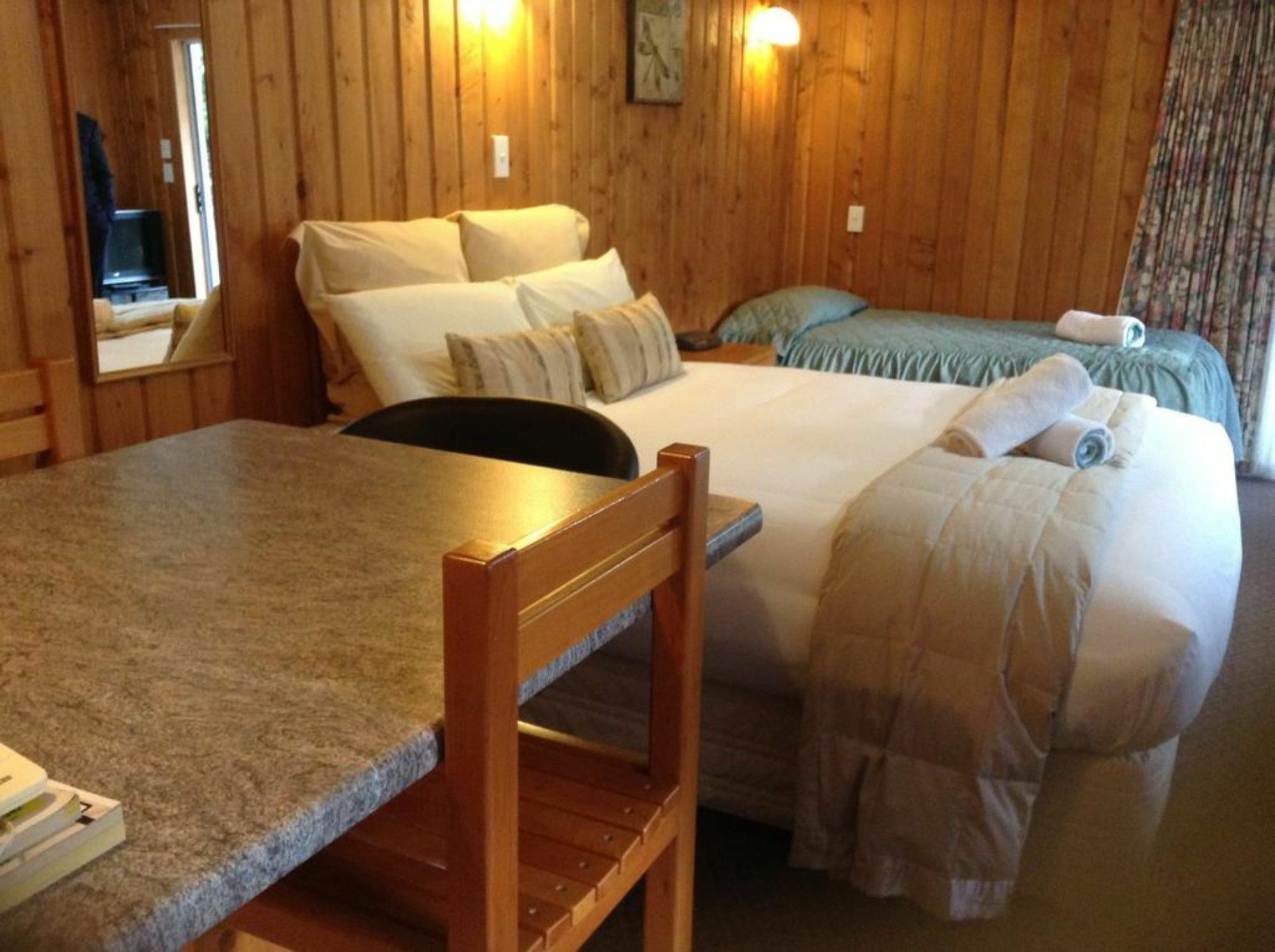 Motel Archway & 4*