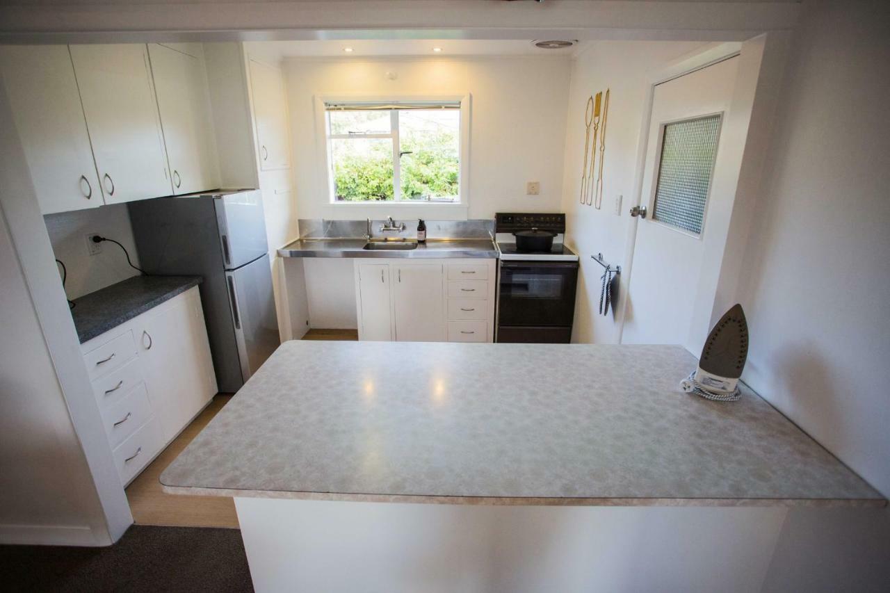 1 - Delightfully Fresh, Private Close To Town Holiday home