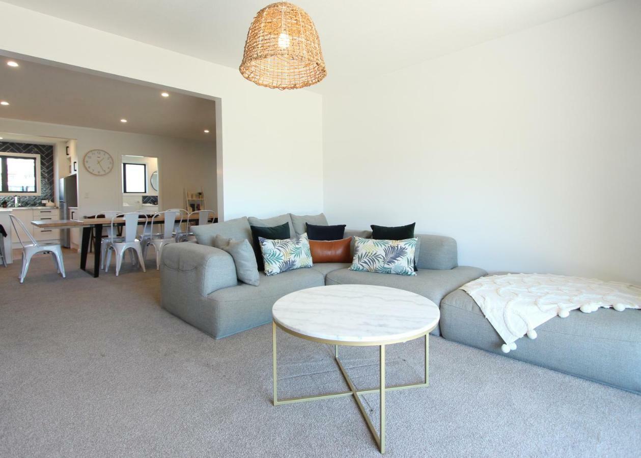 2 - Handsome And Sunkissed On The Doorstep To Holiday home Wanaka