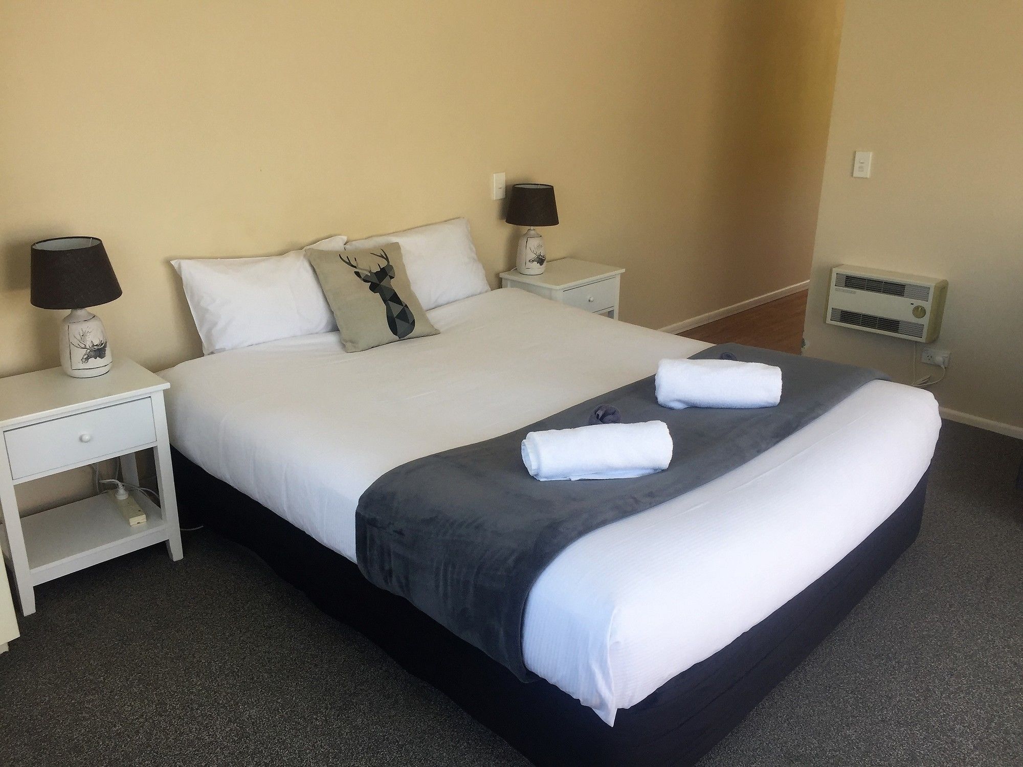 Fairway & Motel 4*