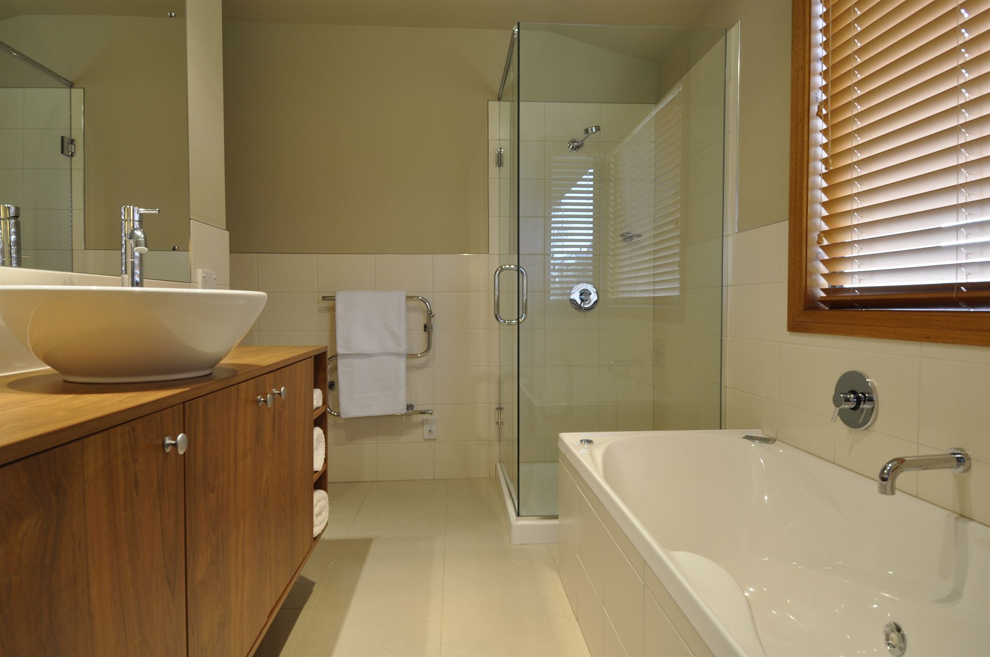 Apartment Lansdown