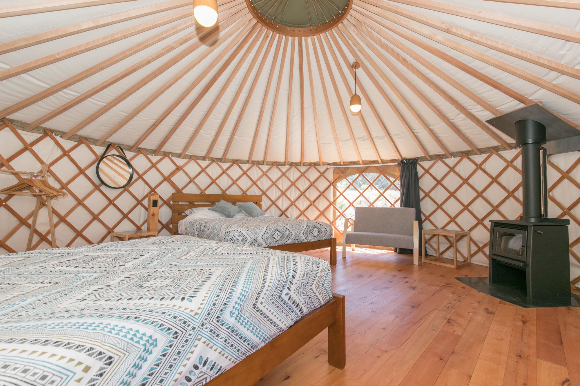 Oasis, Yurt & The Shed 2*