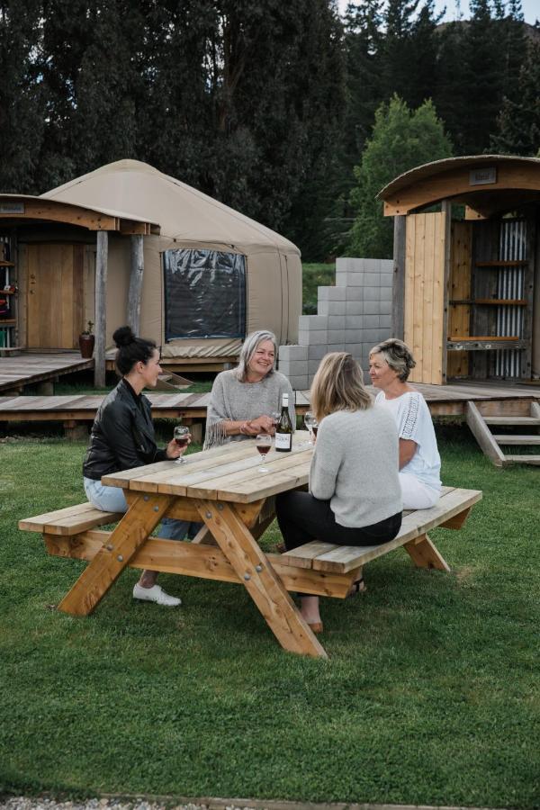 Lodge Oasis Yurt Lodge Wanaka