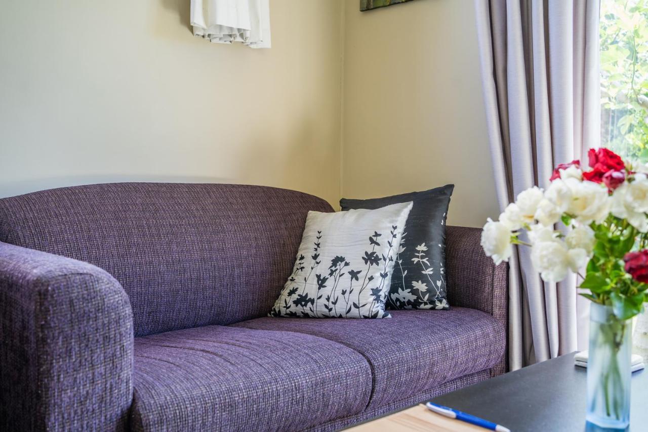 Cosy Contemporary Hideaway 3* Wanaka