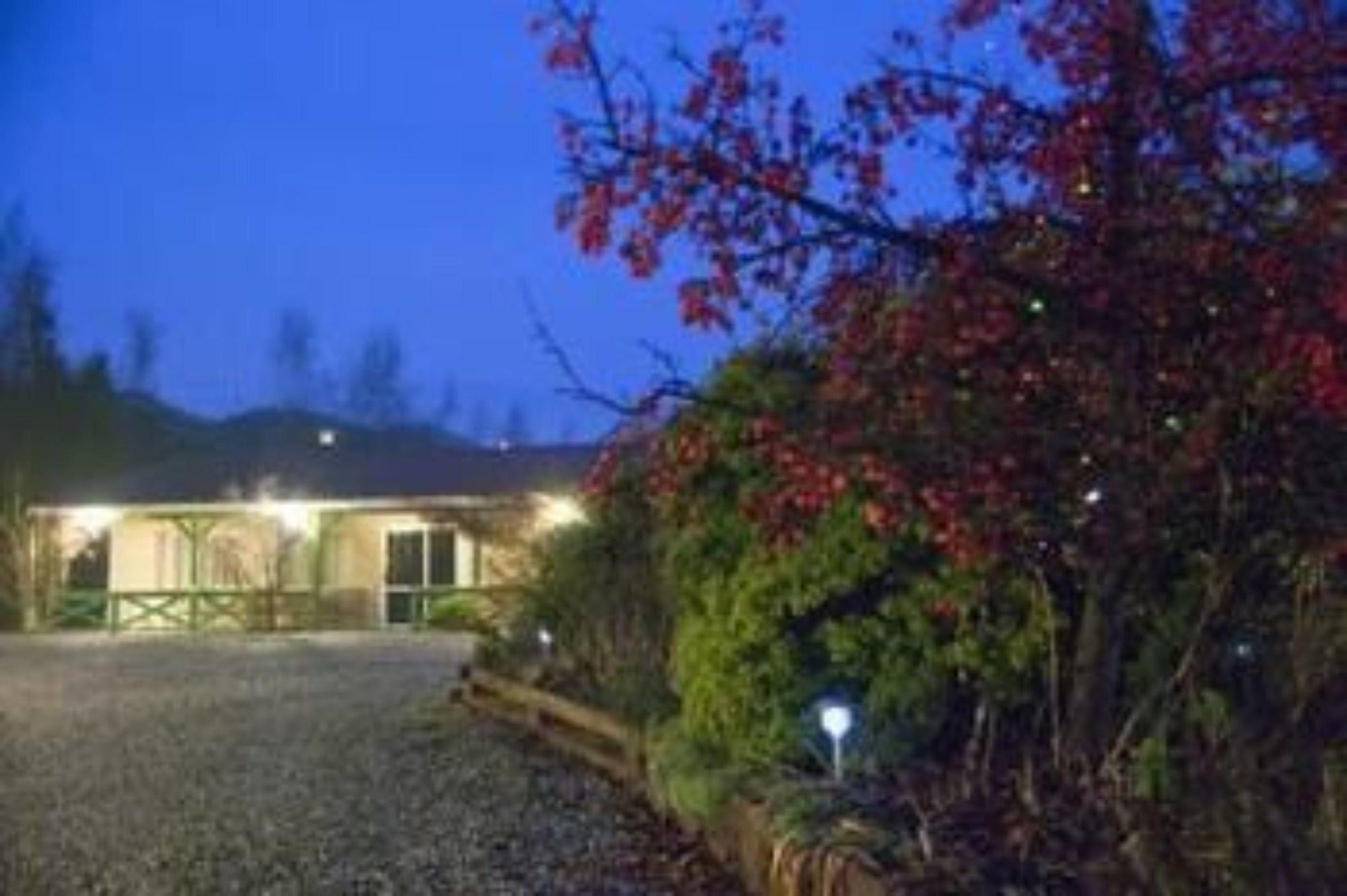 Motel Archway &