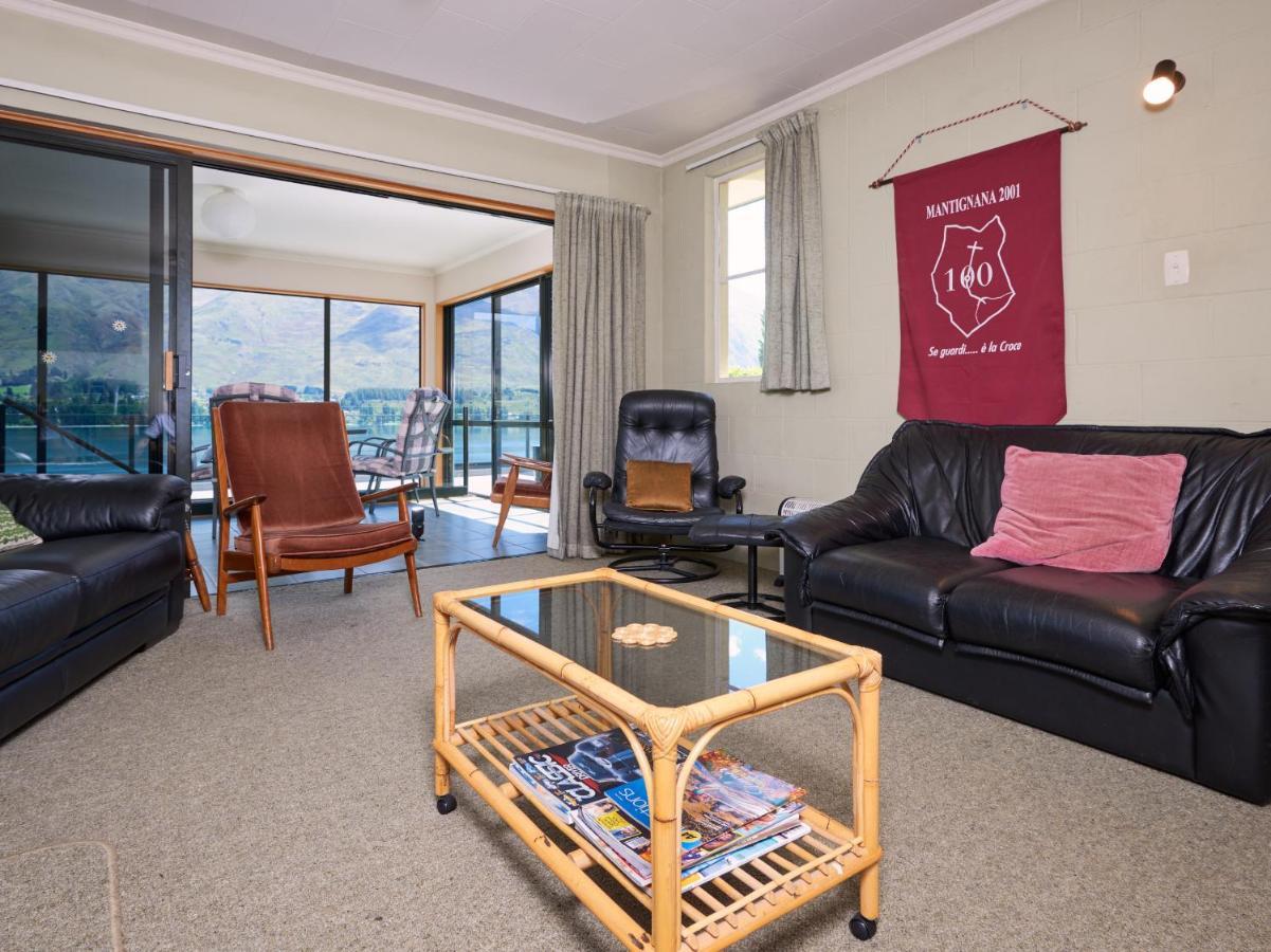 Lakeside Serenity - Holiday home Wanaka