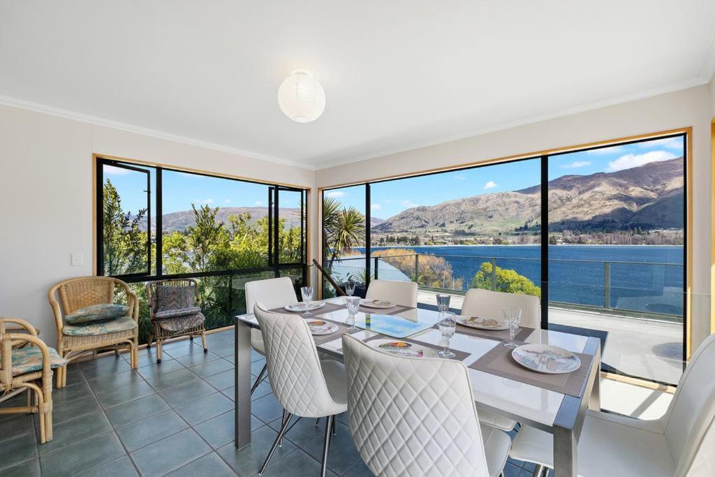 Holiday home Lakeside Serenity - Wanaka