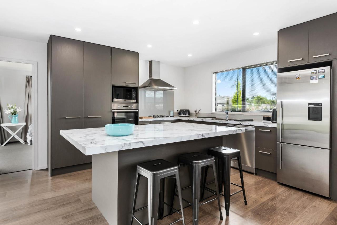Town Oasis - * Wanaka