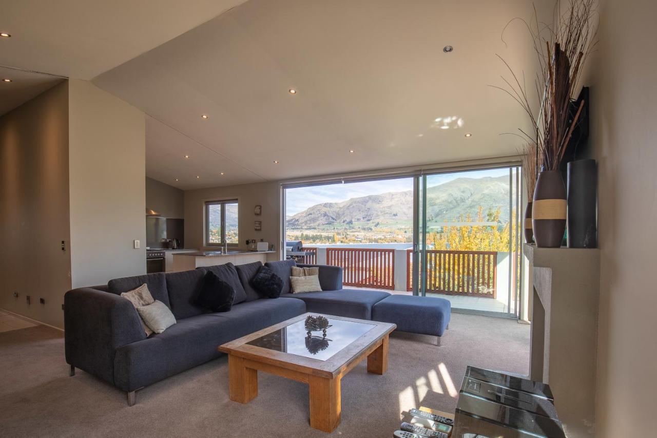 Holiday home Lakeview Heights - - Bachcare Nz Wanaka