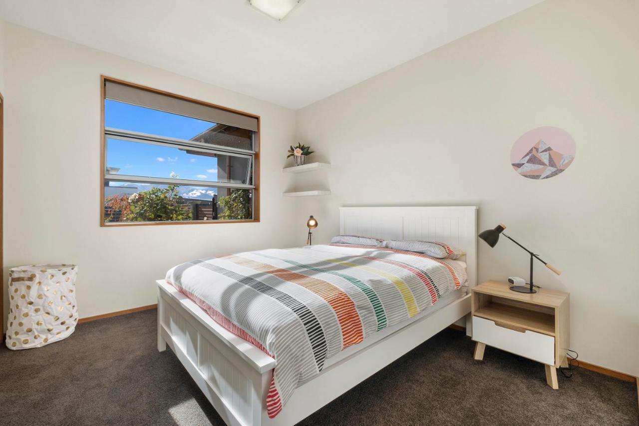 Holiday home Infinity Views - Modern Wanaka