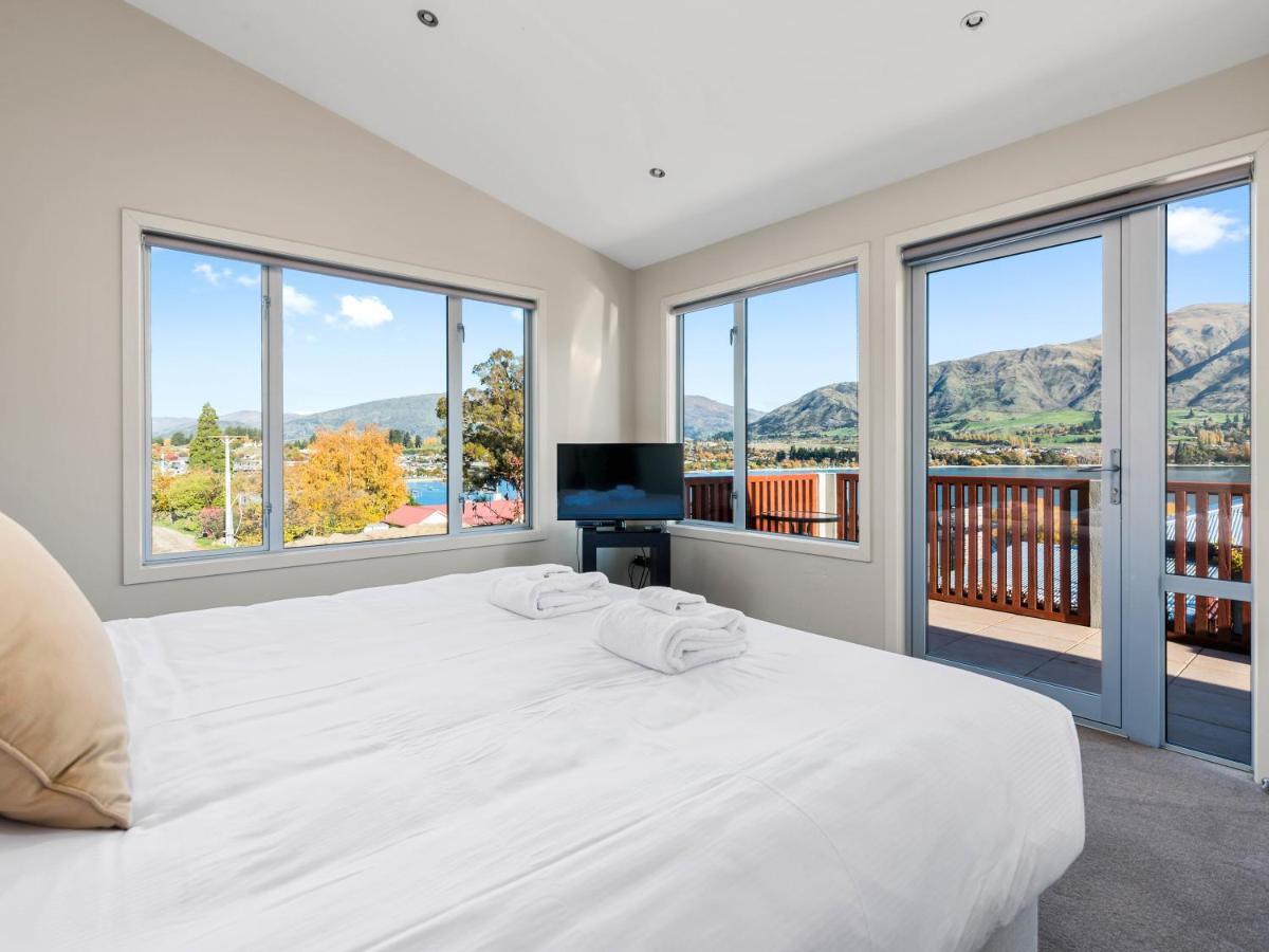 Lakeview Heights - - Bachcare Nz *