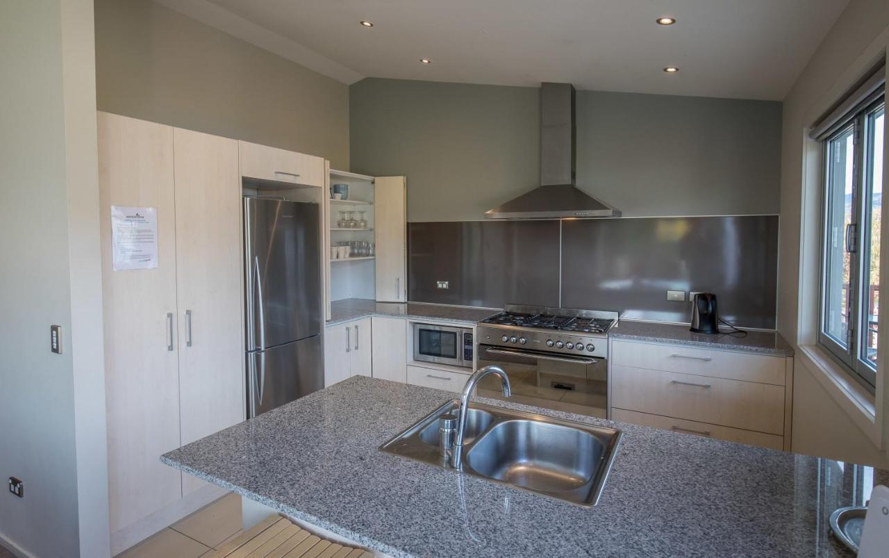 Holiday home Lakeview Heights - - Bachcare Nz *