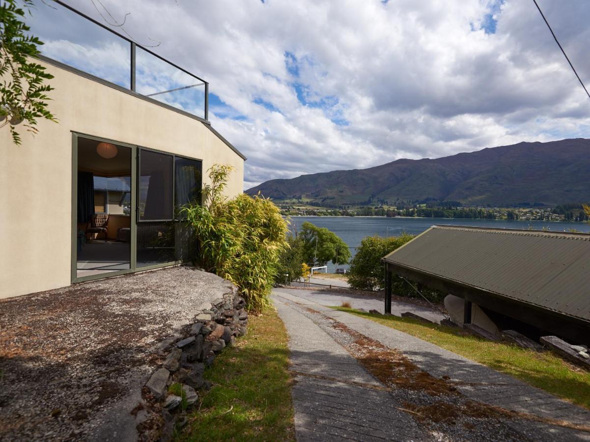 Lakeside Serenity - Wanaka