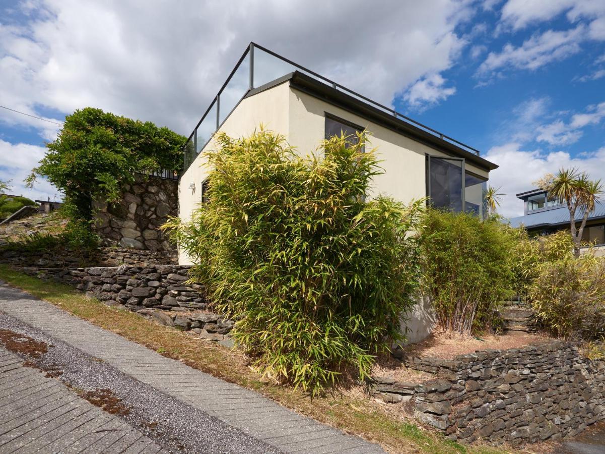 Holiday home Lakeside Serenity -