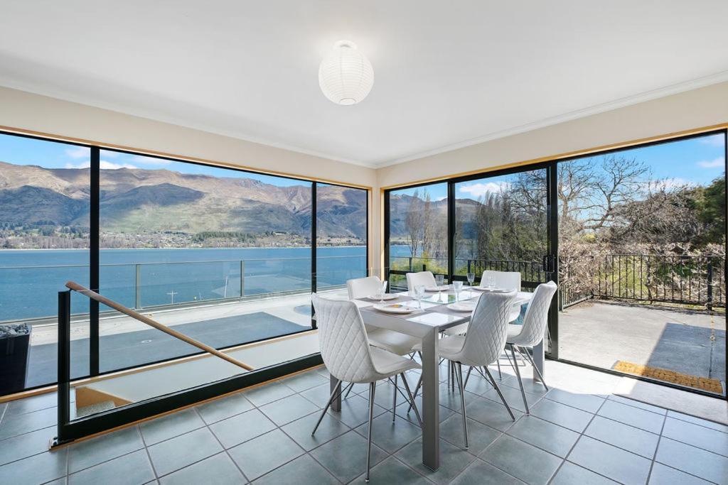 Lakeside Serenity - Holiday home