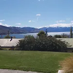 52Sq Hawea Apartment, Lake And Mountain Views!!
