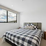 The Alpine Pad - Wanaka Holiday Apartment