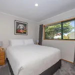 Central Comfort In Wanaka