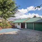 Central Comfort In Wanaka