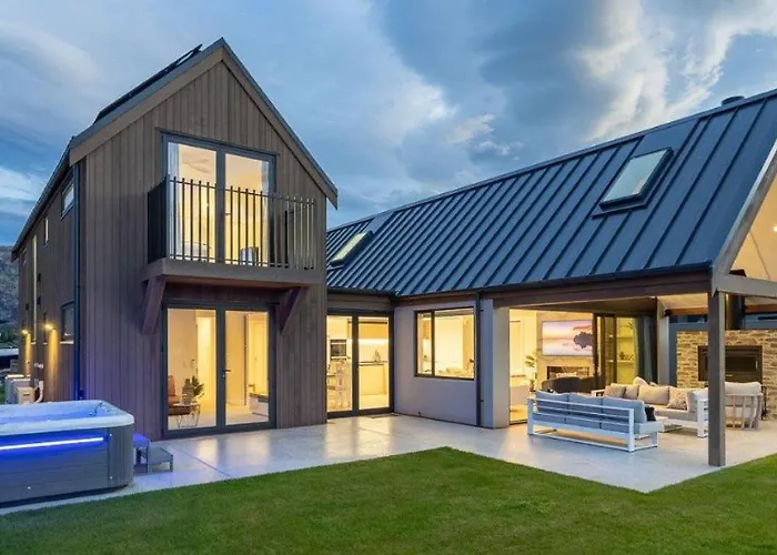 Miharo Wanaka Retreat