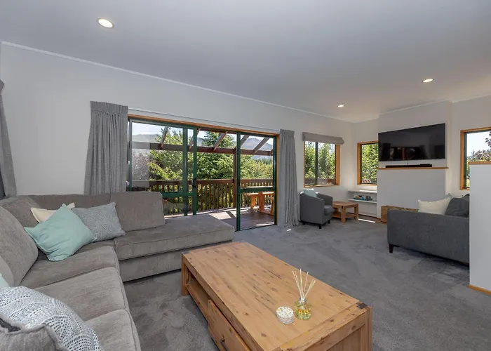 Central Comfort In Wanaka