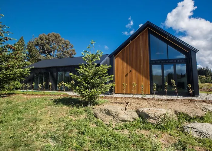 Aubrey Guest House