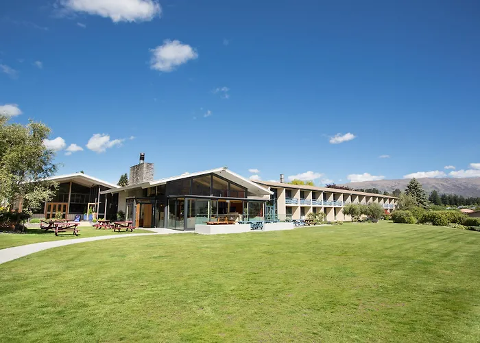 Wanaka Hotel