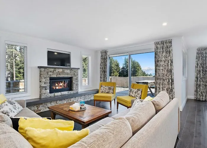 Annandale Lodge
