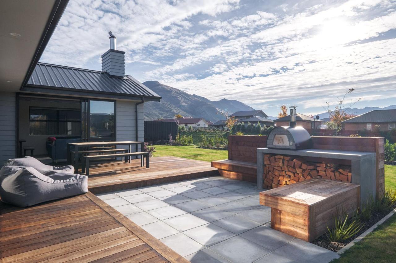 Holiday home Sapphire Spring Rise