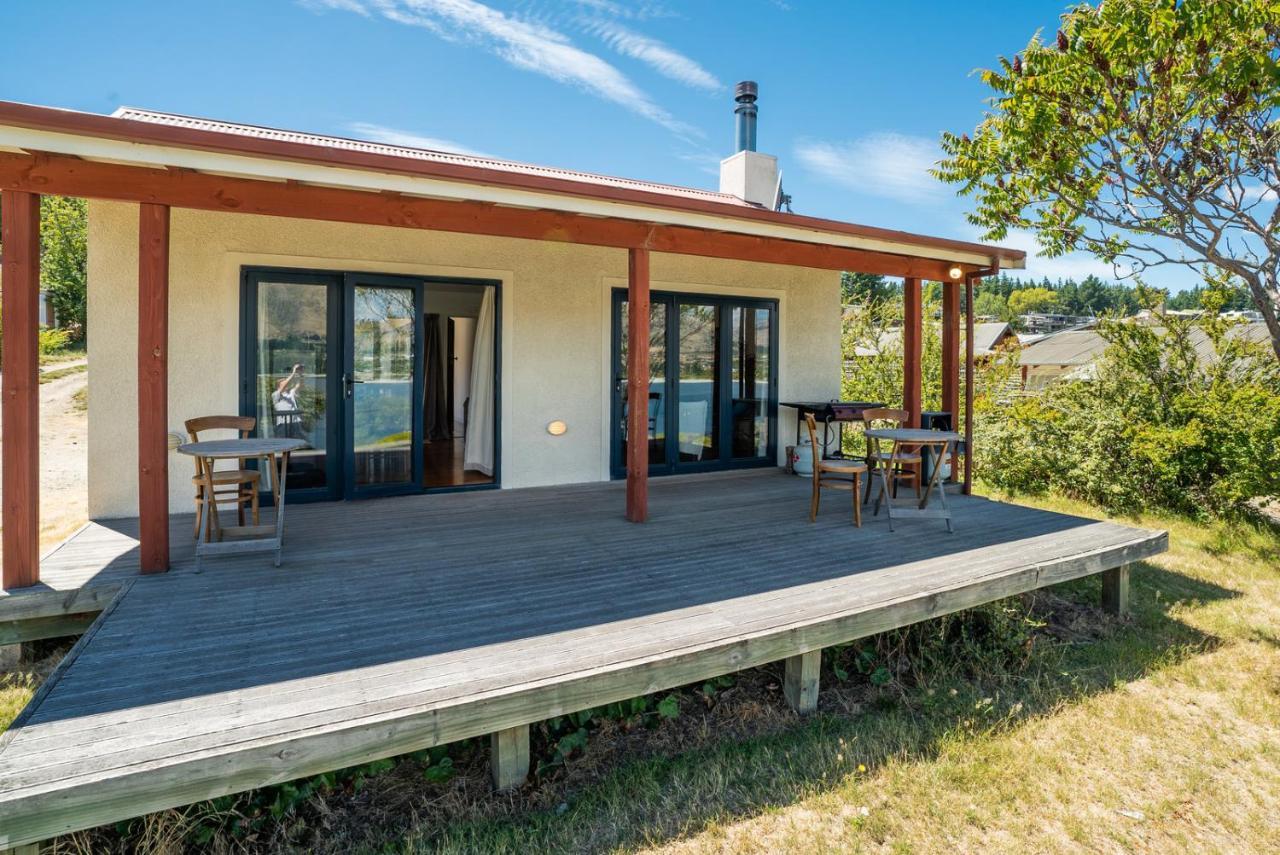 Holiday home The Lakefront Gem -