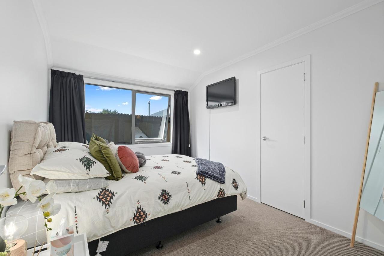 Haven On Hunt - Town Holiday home *