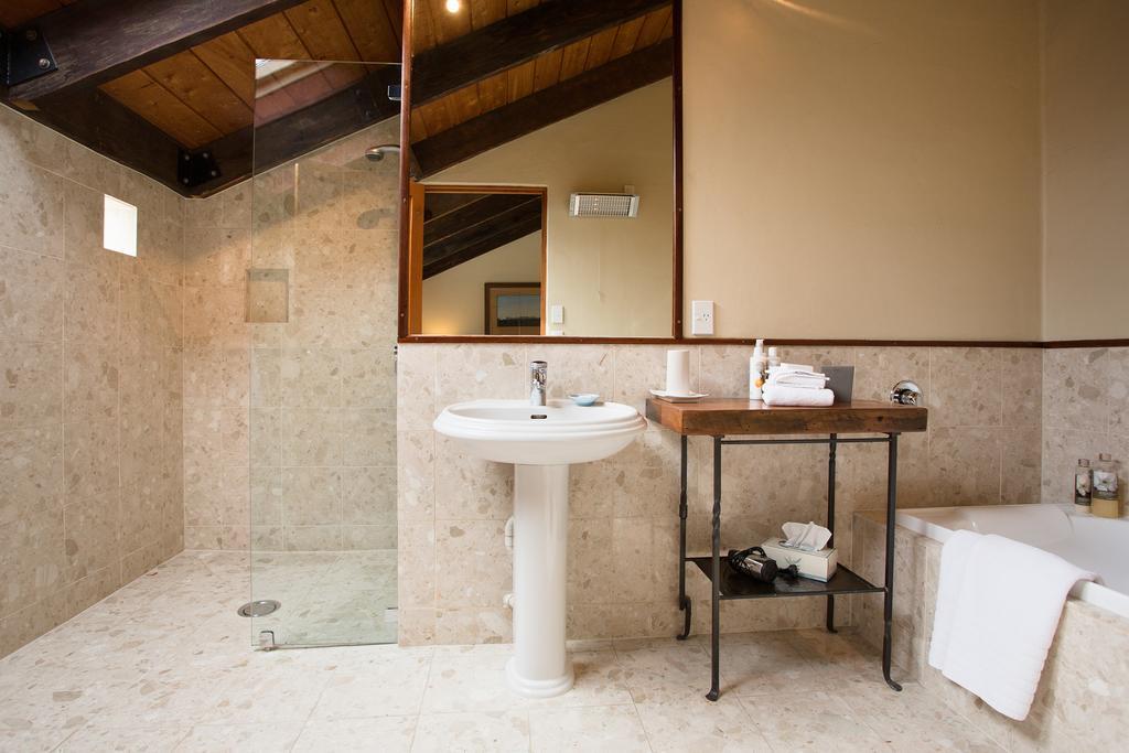Riverrun Lodge