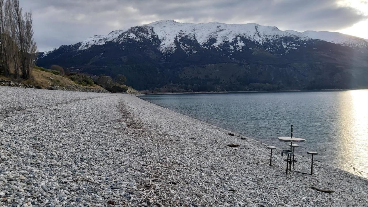 52sq Hawea Apartment, And Mountain Views!!