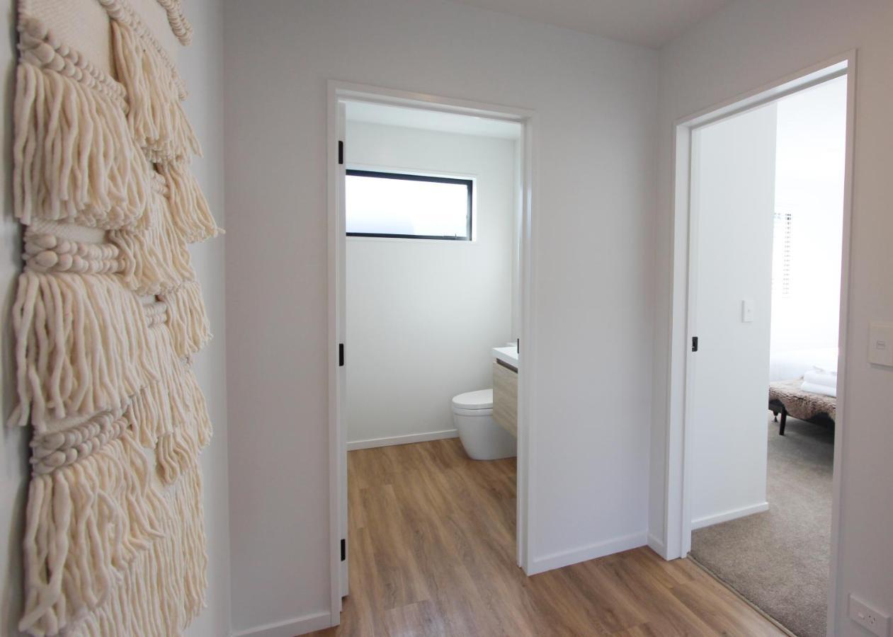 3 - Sunny Brand New House Holiday home Wanaka