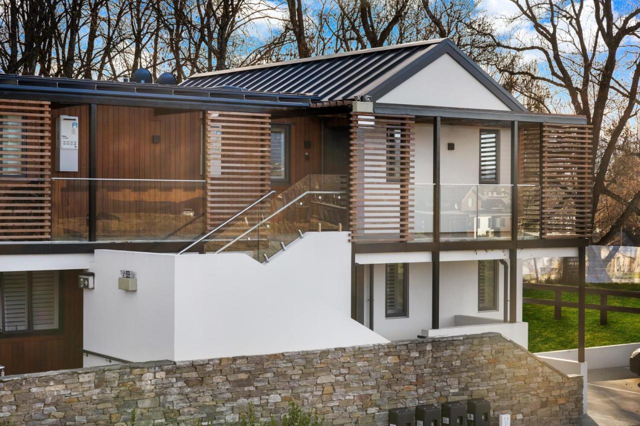 Ashgrove Lane * Wanaka