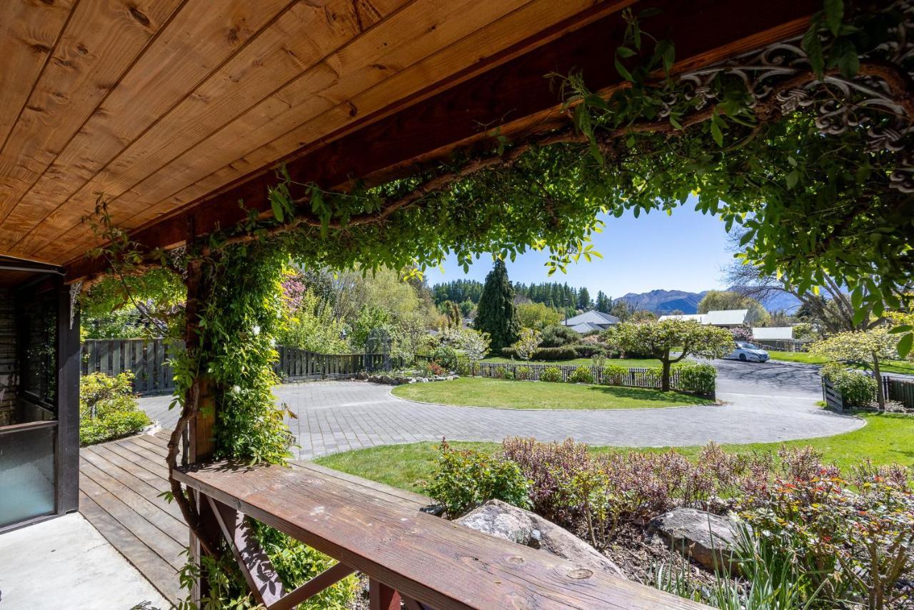 Holiday home Tree Homestead Wanaka