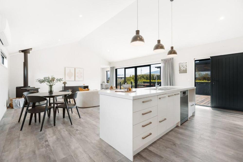 Magic Living * Wanaka