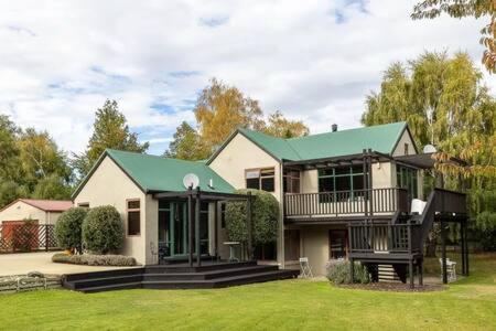 Rata Street Retreat Wanaka
