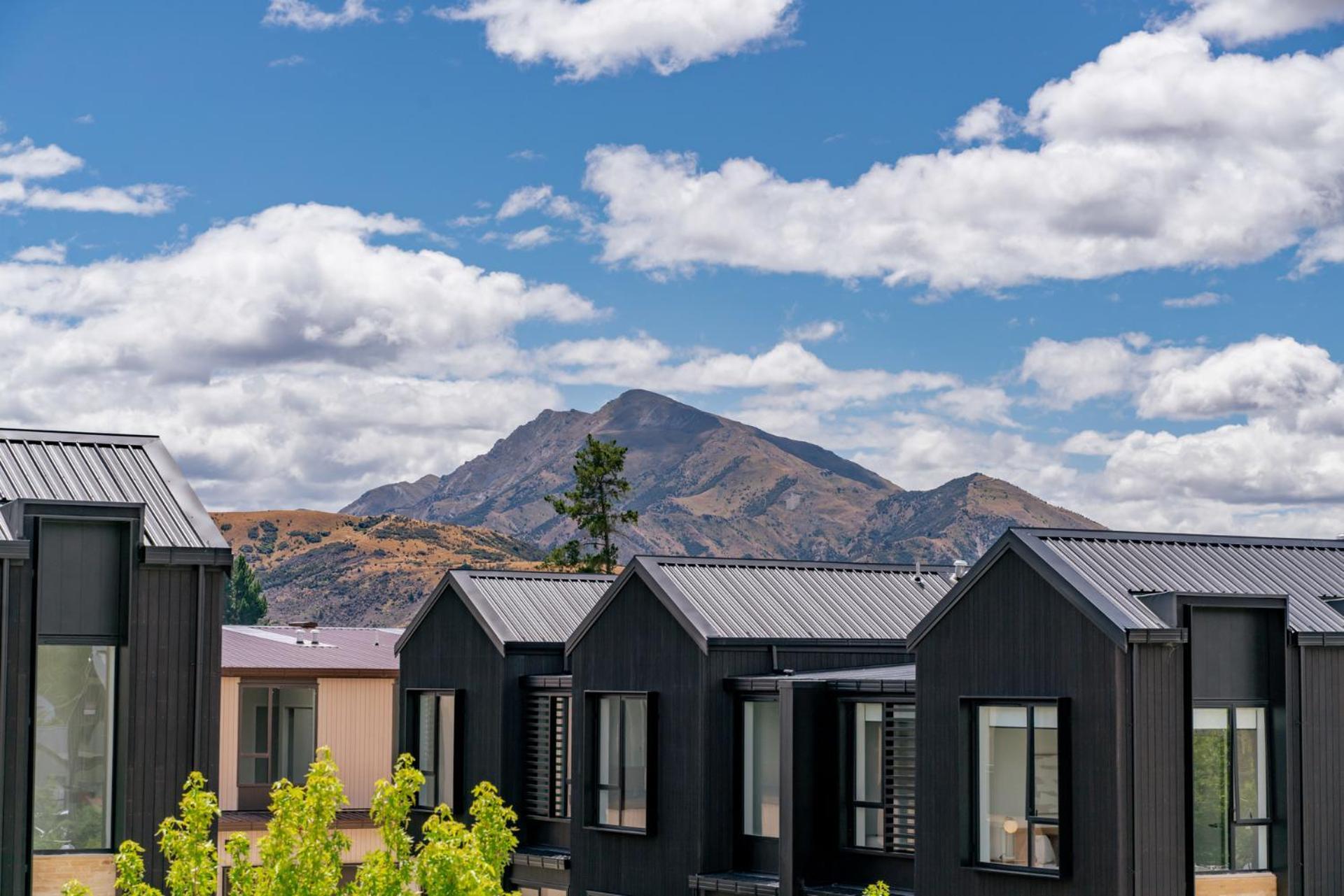 Holiday home The Alpine Pad - Wanaka