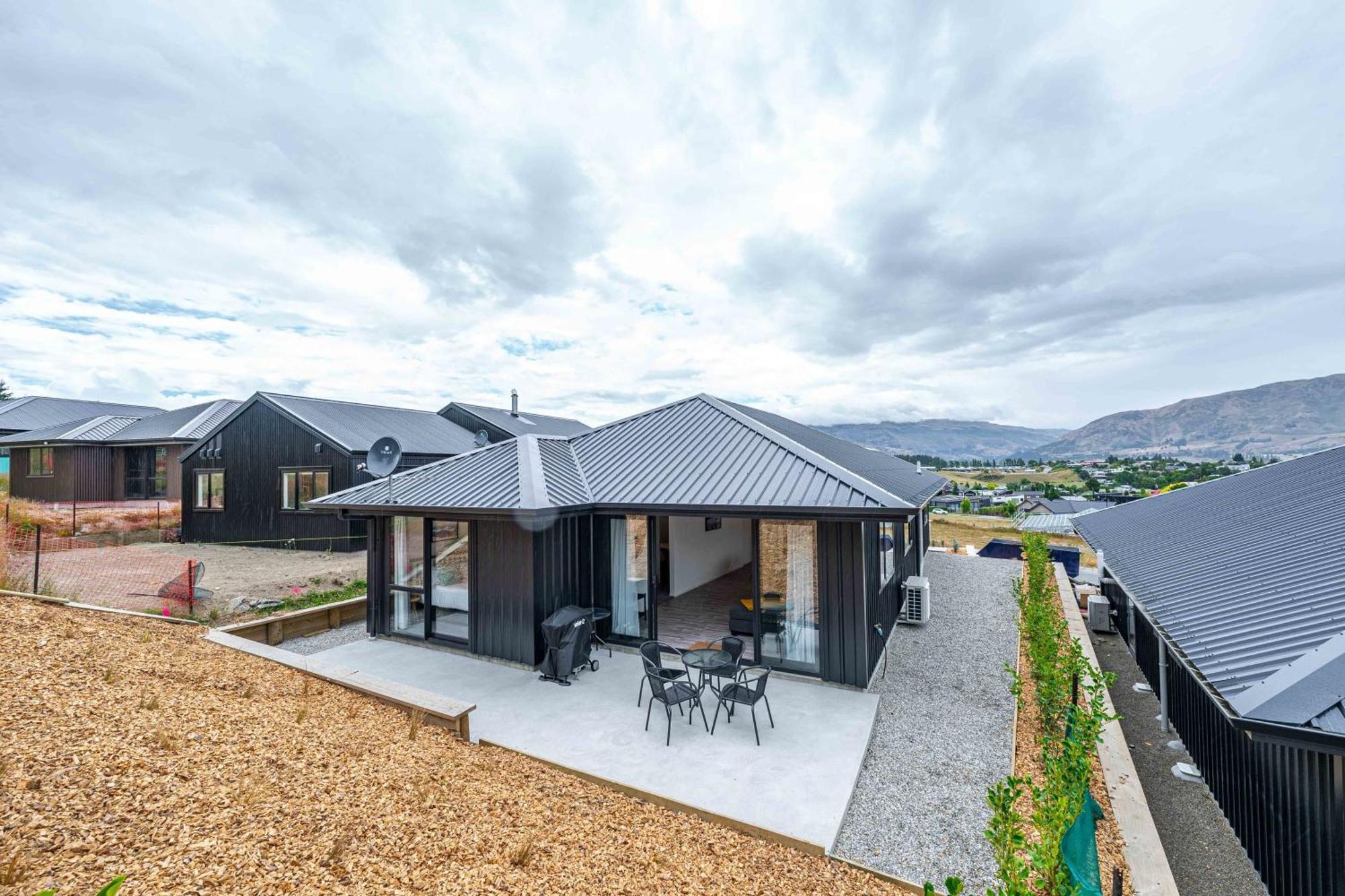Kirimoko Family Retreat Holiday home Wanaka